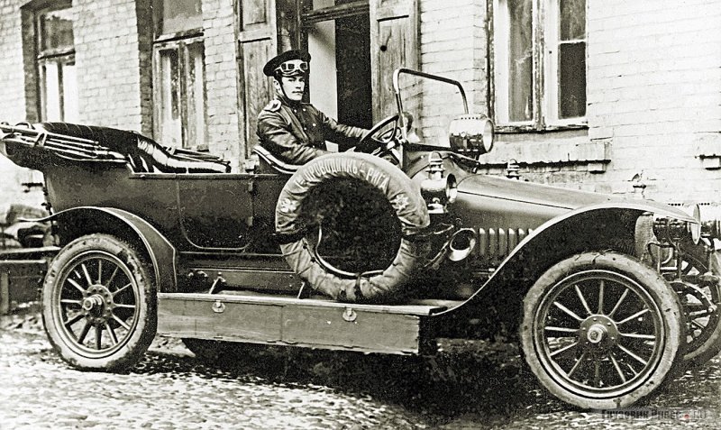 Автомобиль Руссо-Балт 1909