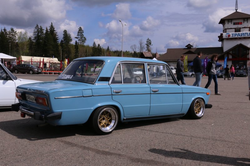 ВАЗ 2106 stance
