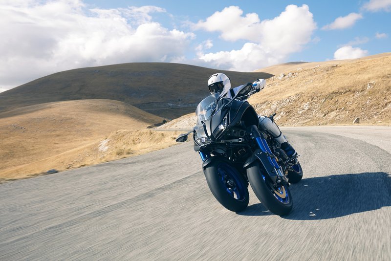 Трицикл Yamaha Niken 2018