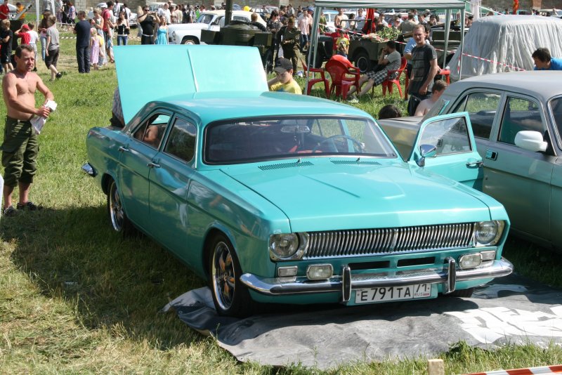 Бирюзовая Волга 3102