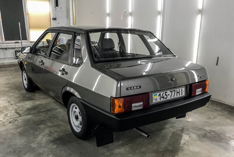 Лада ВАЗ 21099