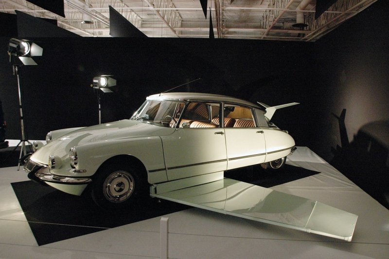 Citroen DS Фантомас