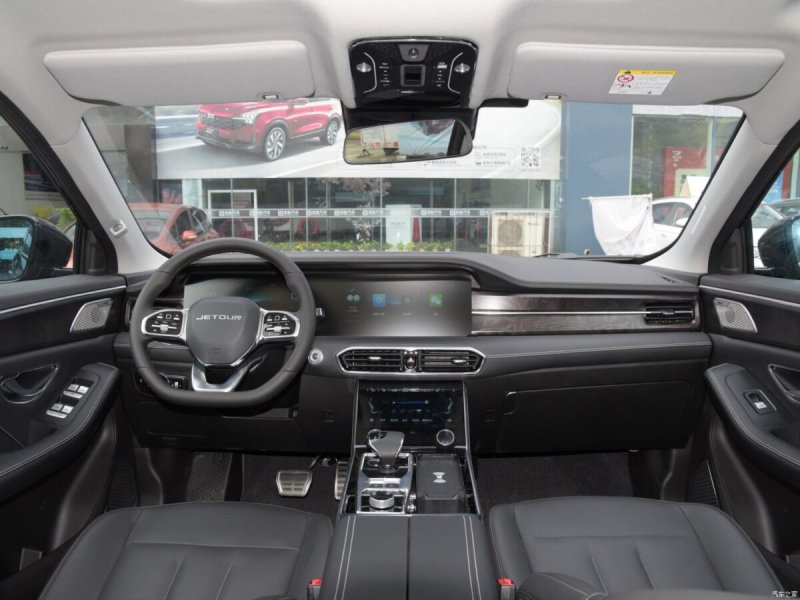 Jetour x90 Plus салон