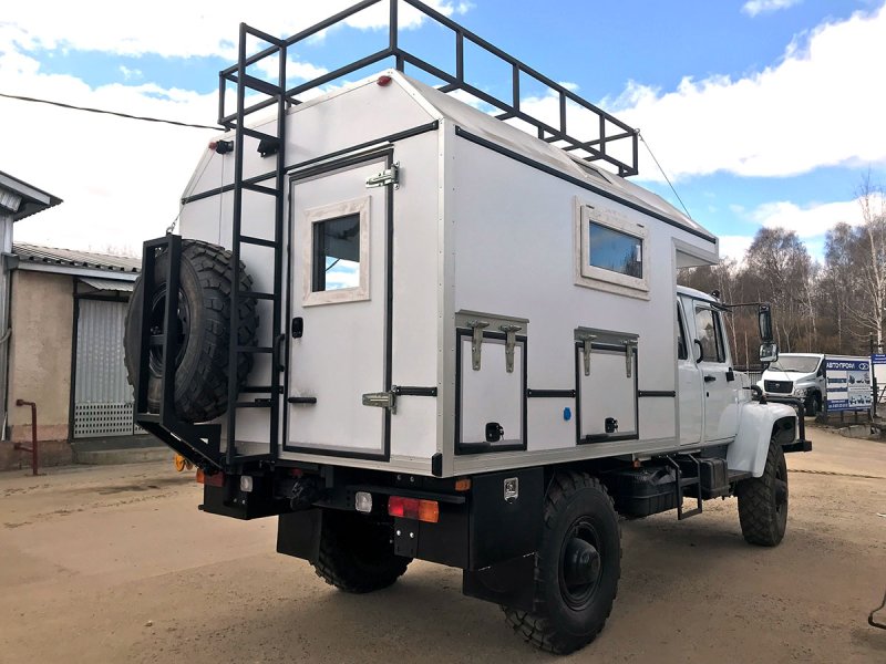 ГАЗ 3308 Садко автодом