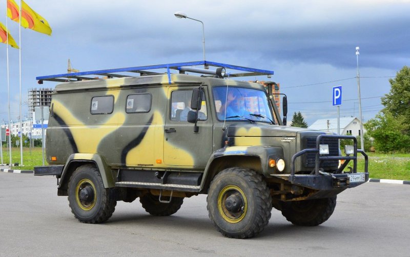 Автомобиль ГАЗ 330811 Вепрь