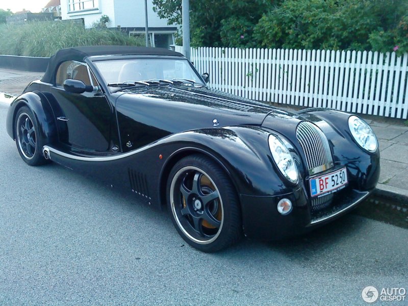 Похож на Morgan Aero 7