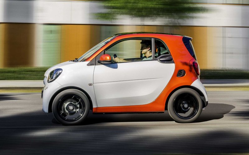 Машина Smart Fortwo