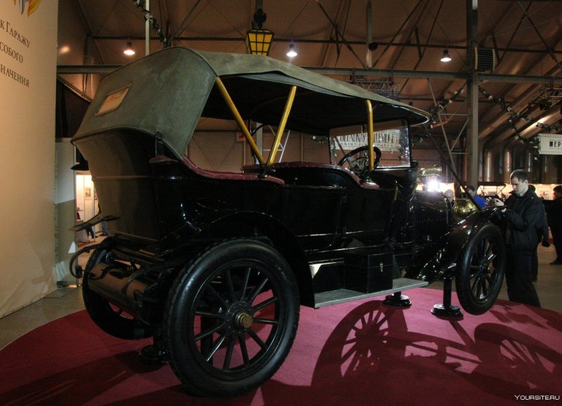 Автомобиль императора Николая II Руссо-Балт 1910 — «Ландоле»