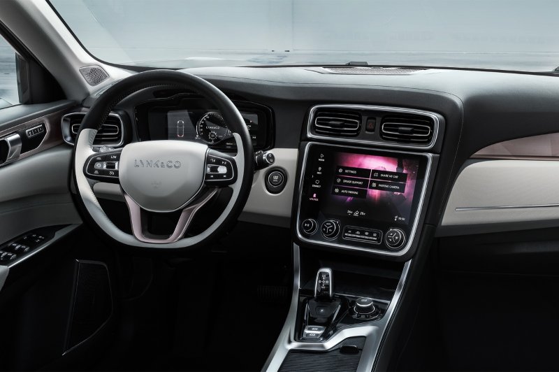 Geely link co 01