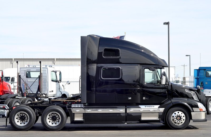 Volvo внл Volvo VNL 780