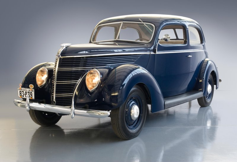 Ford Standard Tudor sedan (82a) '1938