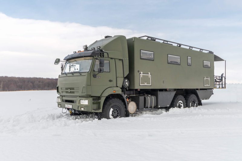 КАМАЗ 43118 кемпер