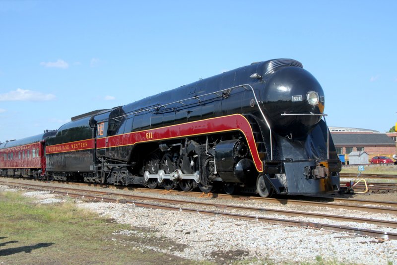 Streamliner Локомотив