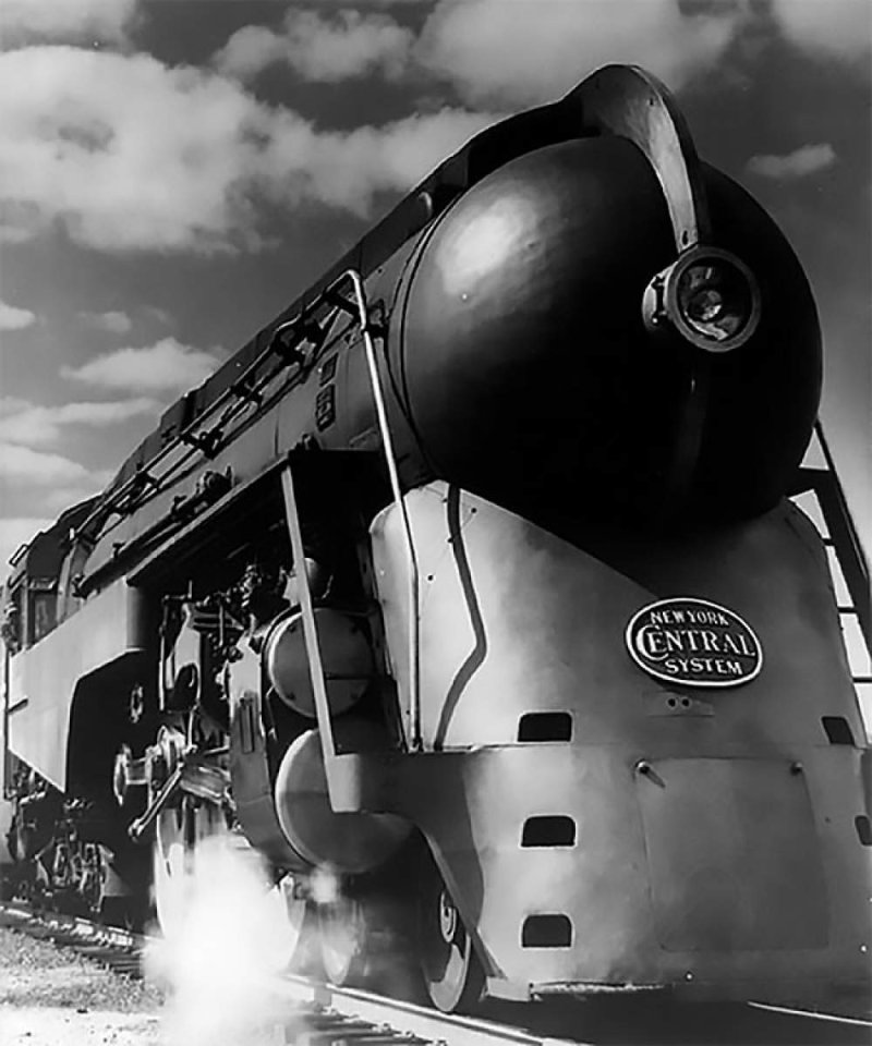Локомотив New York Central Railroad. Генри Дрейфус
