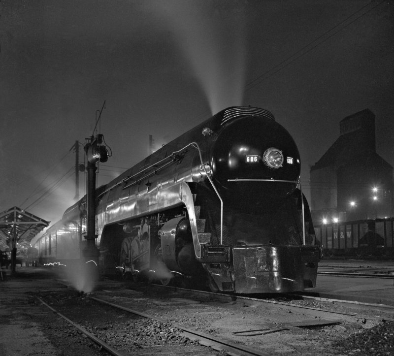 Streamliner Локомотив
