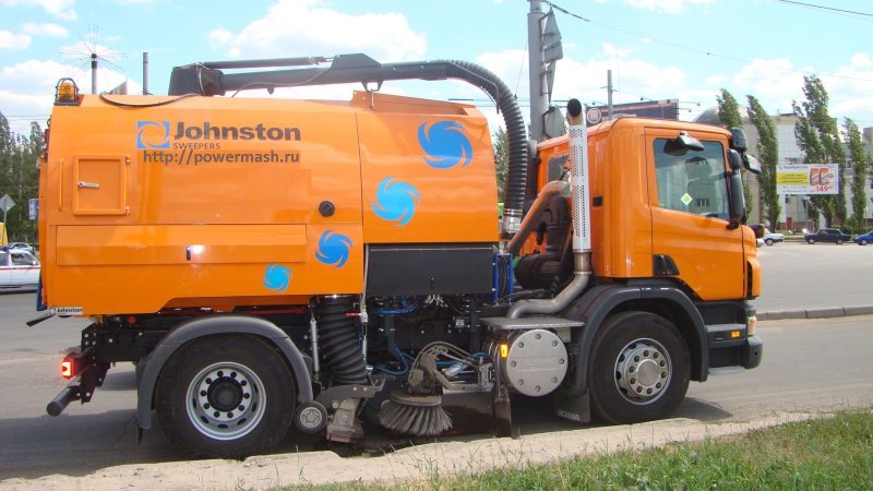 Вакуумная уборочная машина Johnston vt650