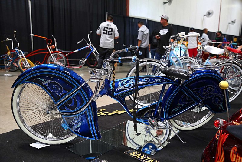 Lowrider Bike д