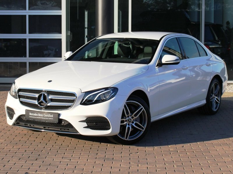 Мерседес-Бенц w213 белый