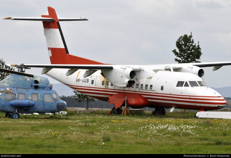 Let l-610 самолёт
