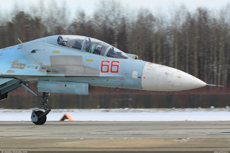 Су-27уб кабина