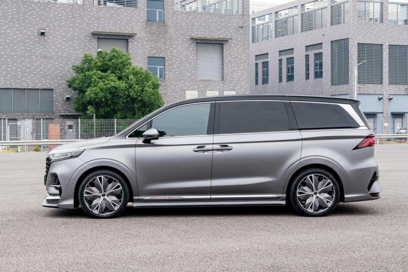 Минивэн 2020 Roewe