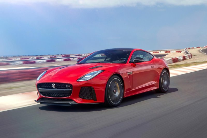 Ягуар f Type 2018