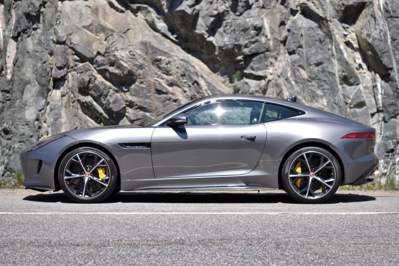 Jaguar f Type 2016