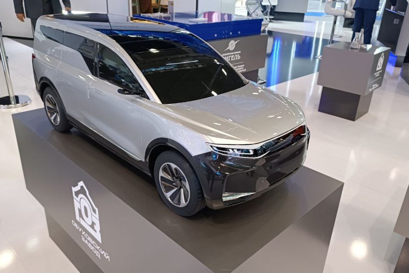 Новый кроссовер Ситроен 2022