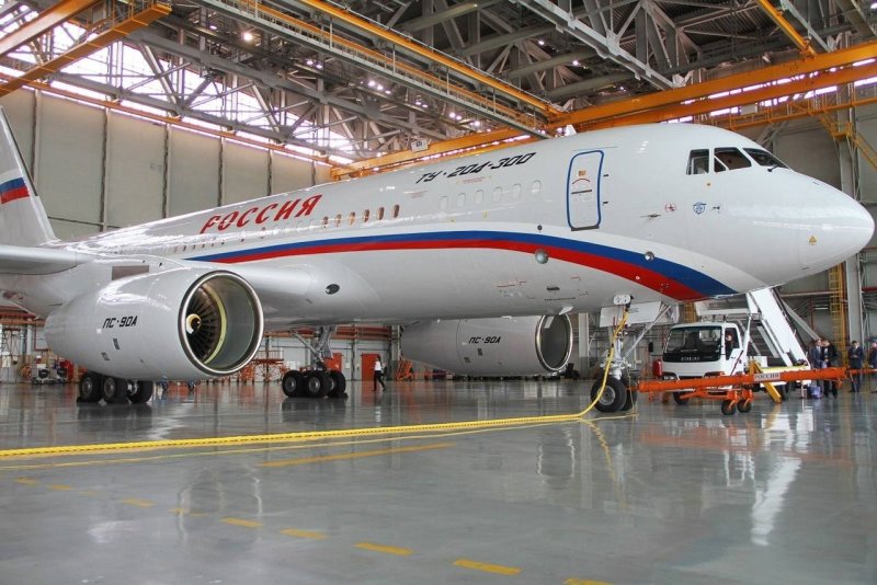 Ту 204 сло Россия