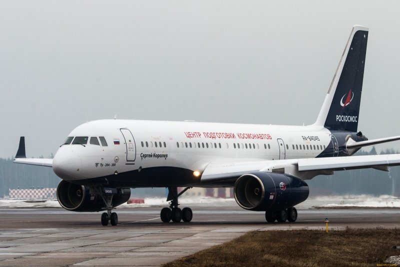Ту-204-300 «Сергей Королев»