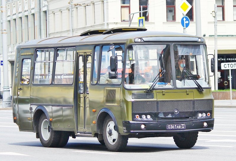 ПАЗ 3205 армейский
