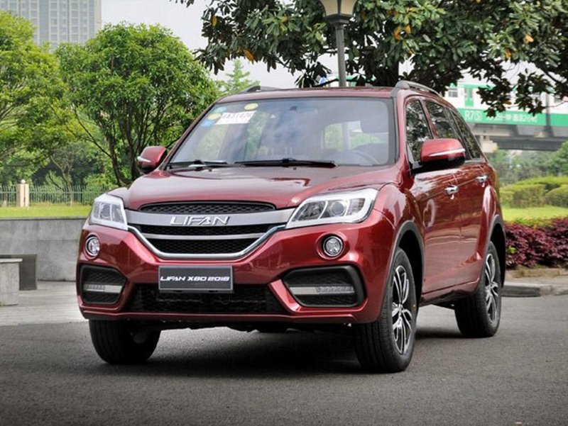 Китайский кроссовер Lifan x60