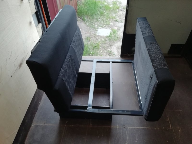 Автодиван раскладной Газель 3302