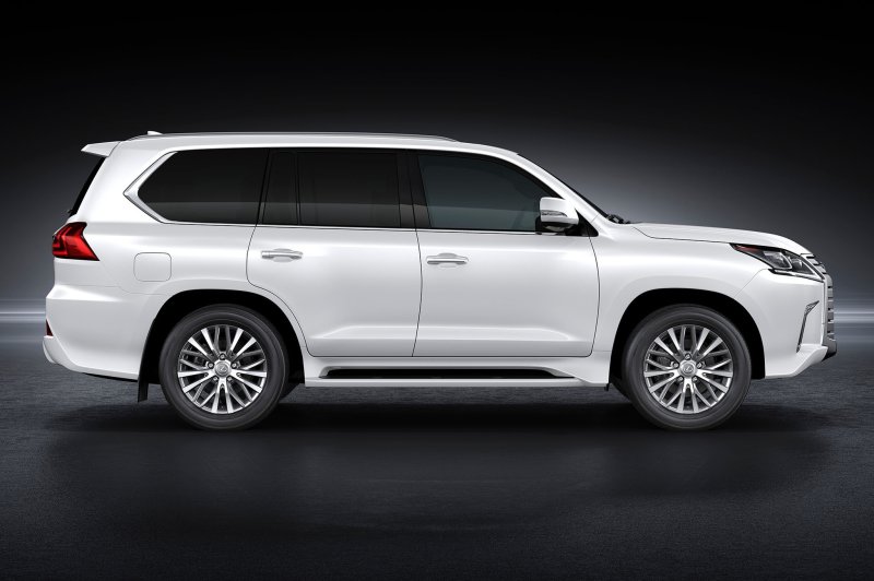 Джип Lexus LX 570