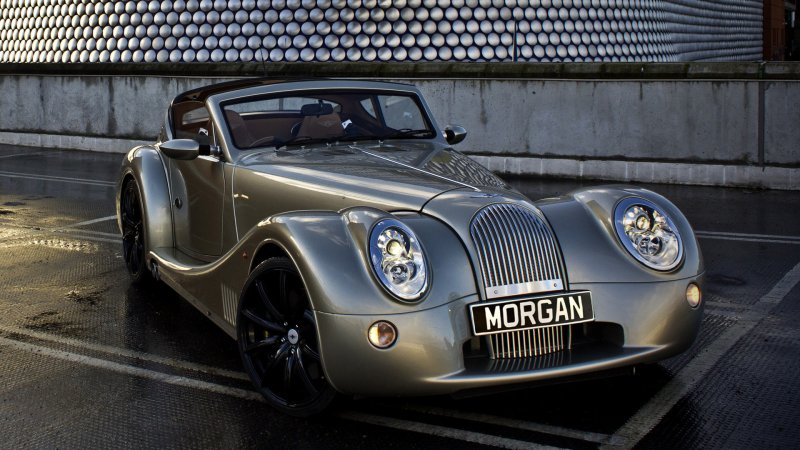 Машина Morgan Aero