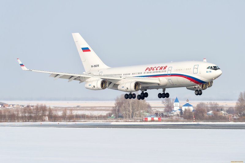 Самолет Россия ил 96