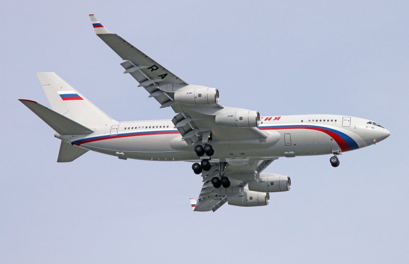Ил96 ra-96025