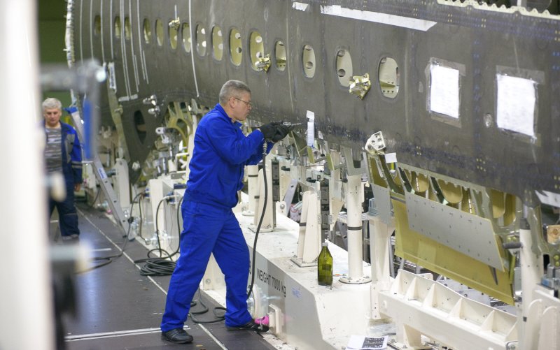 Авиационная промышленность МС-21