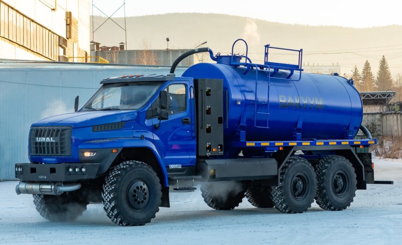 Урал 6370 CNG