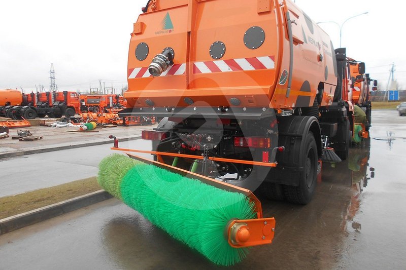 Щетка задняя Bucher CITYFANT 6000