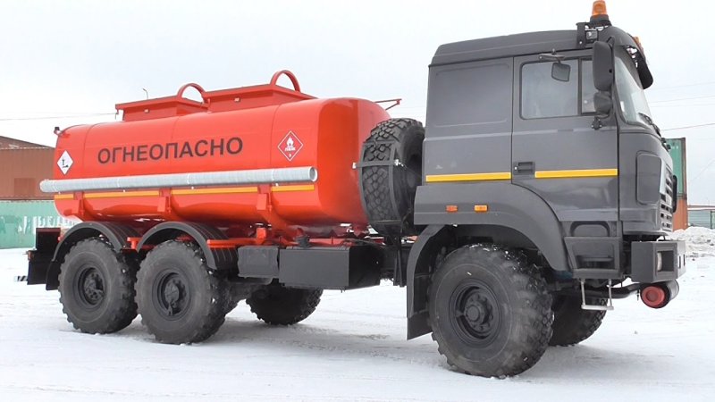 Топливозаправщик Урал АТЗ-12
