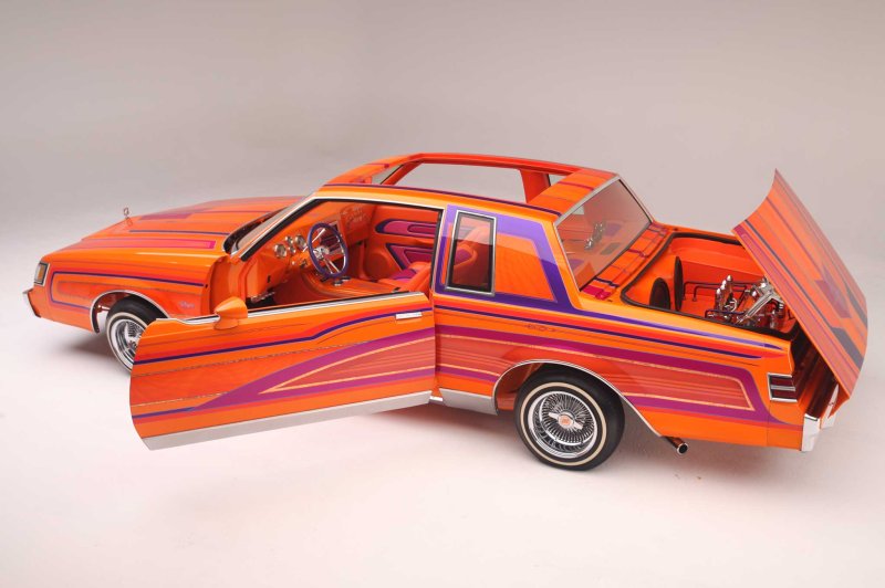 Custom car July 1985