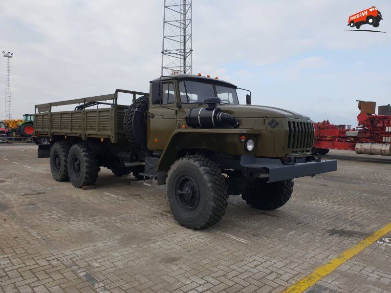 Урал 4320 0811