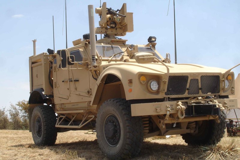 МРАП Oshkosh m-atv