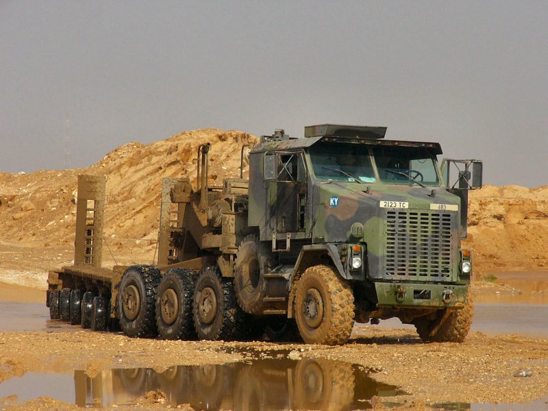 Ошкош m1070