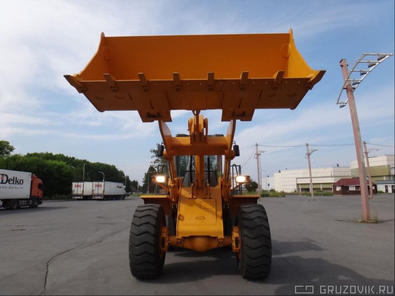 Фронтальный погрузчик jgm756k