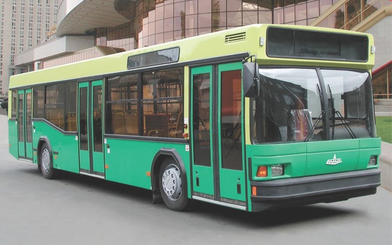 МАЗ 103