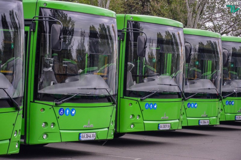 МАЗ-203 автобус