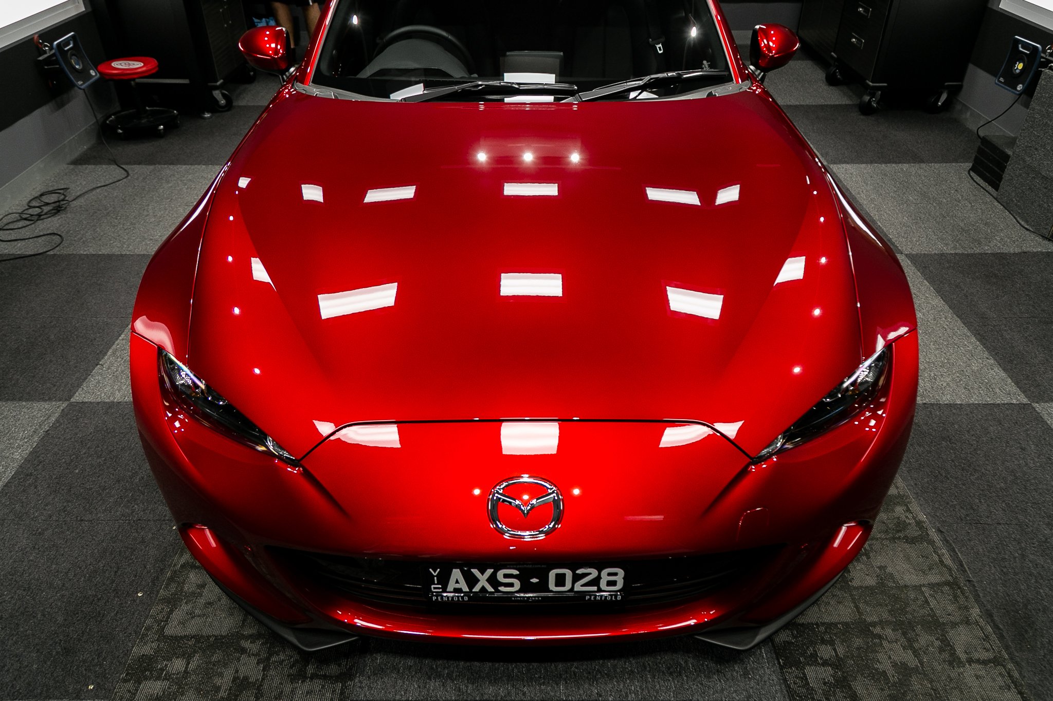 Включи red красный. Мазда 46v Red Soul. Мазда Soul Red Crystal. Mazda Candy Red. Mazda 46v красный.