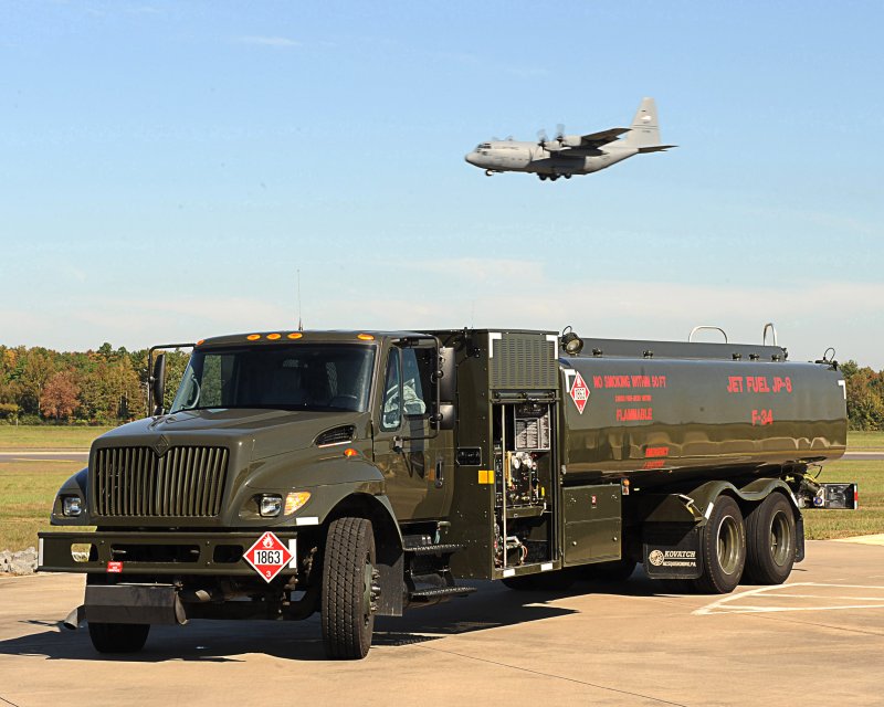 Navistar International 8x8